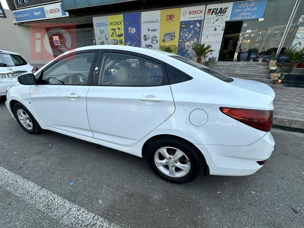 Hyundai Accent